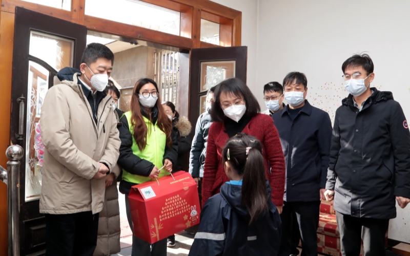 泰州市啟動(dòng)困境兒童新春關(guān)愛(ài)行動(dòng)