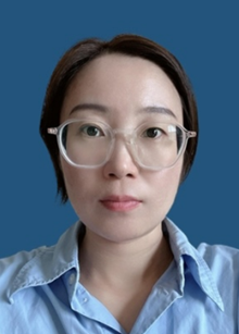 巾幗標(biāo)兵呂青青_副本